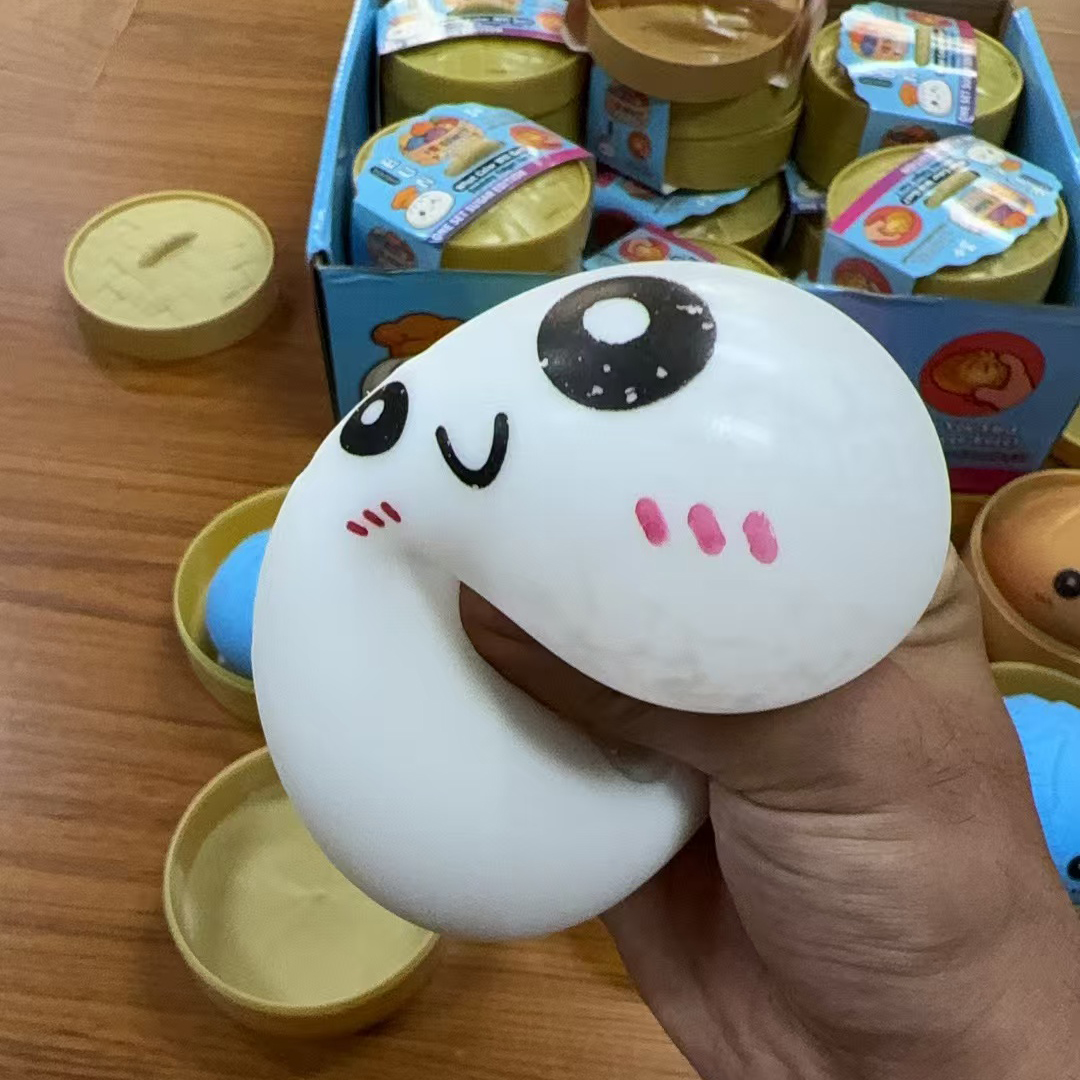 Large Dumpling Stress Ball wit - مراجعة Kids Toys Dumplings وسعره