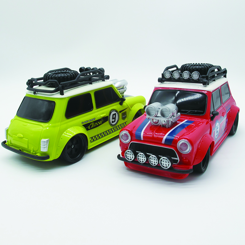 1:18 Retro Refitting MINI Car  - مراجعة Kids' Toys Channel وسعره