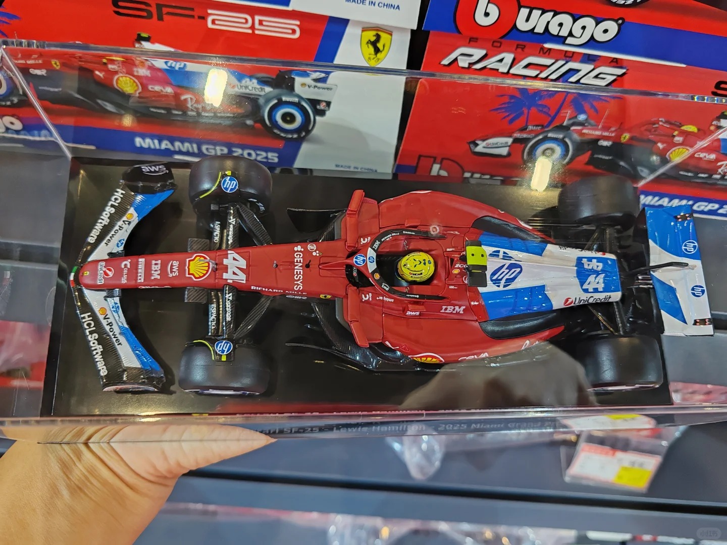 Bburago 1:24 Ferrari SF-25 44# - مراجعة Kids Toys John Lewis وسعره